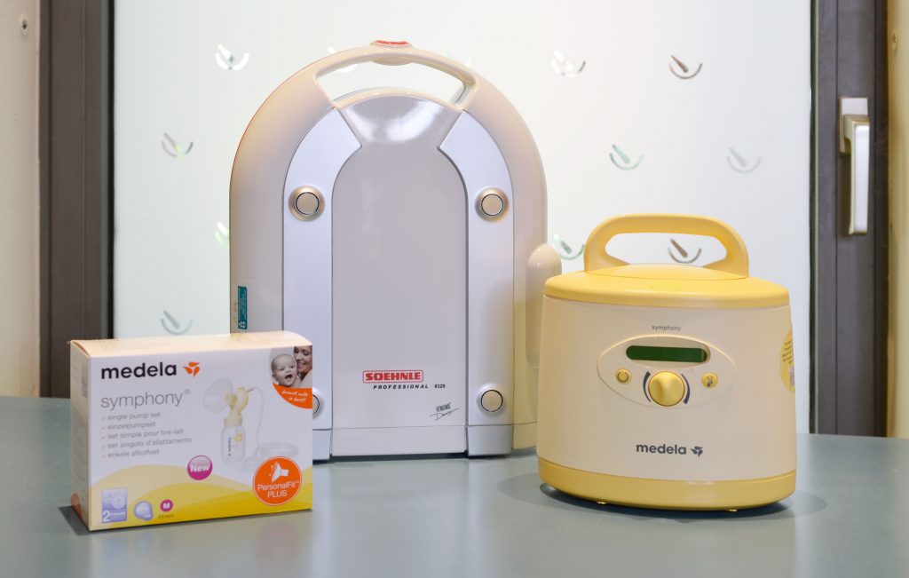 Das Bild Mietgeräte der Plantagen Apotheke: Milchpumpe und Babywaage